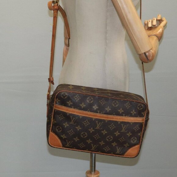 LOUIS VUITTON Monogram Trocadero 30 Shoulder Bag M51272 LV Auth yk16780 - Picture 12 of 15